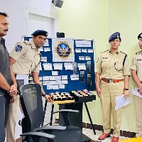 Two international drug transporters nabbed in Hyderabad