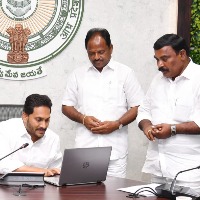 AP CM Jagan ends 2022 on a happy note; disburses Rs 590 Cr to left over beneficiaries 