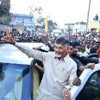 High drama in Kuppam as police stop Chandrababu Naidu from holding road show