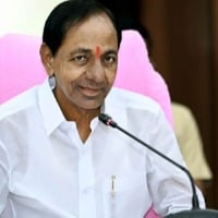 Telangana CM KCR To campaign in In Karnataka Elections for JDS