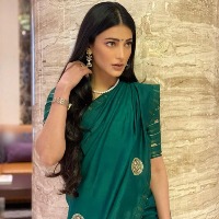Shruthi Haasan says she can not attend Waltair Veerayya Pre Release Event