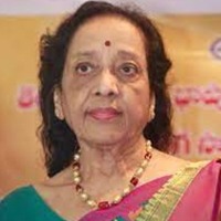 Venkaiah Naidu, CMs of Telugu states condole death of Jamuna
