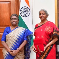 Nirmala Sitharaman met President Draoupadi Murmu before Budget 