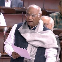 Kharge mentioning a business house invites rap from RS chair