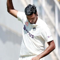 1st Test, Day 3: Ashwin the destroyer as Australia out for 91, India win by innings & 132 runs