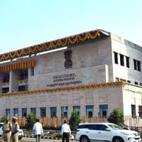 Andhra HC stays show-cause notice issued to employees' body