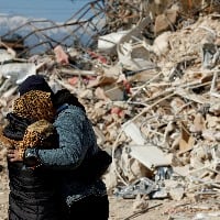 Turkey Syria earthquake deaths top 46000 and rescue efforts may end tonight