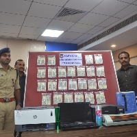 Fake currency with face value of Rs 27 lakh seized in Hyderabad, 2 held