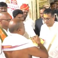 CJI Chandrachud offers prayers at Srisailam temple