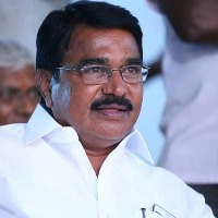 Telangana minister demands Chandrababu apologise for rice remark