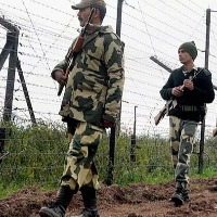 BSF jawans attacked by bangladesh villagers at Nirmalchar outpost