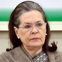 Sonia Gandhi admitted in hospital
