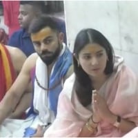 Anushka Sharma Virat Kohli Visit Mahakaleshwar Temple In Ujjain