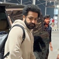 Junior NTR leaves to USA for Oocars