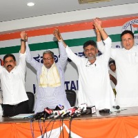 Karnataka BJP MLC resigsns to party and joins Congress