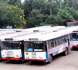 Mahbubnagar RTC conductor commits suicide in Bus