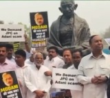 BRS MPs protest in Parliament