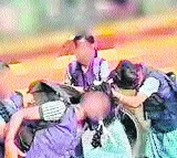 Chennai school girls fight over boyfriend 