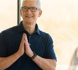 Apple CEO Tim Cook says he starts his day at 5AM by reading customer reviews