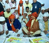 Chandrababu attends Iftar in Kadapa 