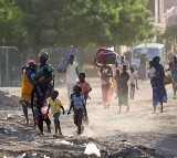 Over 400 killed in Sudan fighting