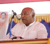 Kharge terms Modi a poisonous snake and later regretted 