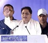 Mayavati calls BSP cadre to fight in Telangana elections 