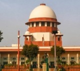 Delhi govt must have control over bureaucrats: SC on Centre-Delhi row