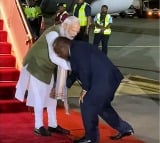 PM Modi arrives in Papua New Guinea, PM Marape touches his feet