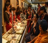 Gold sales increased with the effect of 2000 notes withdrawal