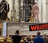 Man strips naked in Vatican church to protest against Ukraine war
