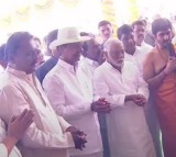 KCR inaugurates Nagarkurnool collectorate