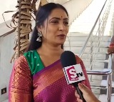 Amani says people should bless Pawan Kalyan 