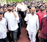 Bandi Sanjay and Padi Kaushik Reddy Carried Close Aide Coffin