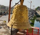 Minor girl found hanging from bell at temple gate in Ayodhya