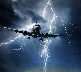 US has been hit by lightening as thousands of flights cancelled and rescheduled 