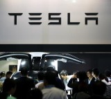 Tesla directors to return $735 mn to company as they 'overpaid themselves'