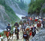 Over 17,000 perform Amarnath Yatra on 19th day despite bad weather