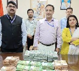 Foreign Currency Worth 10 Crore Customs Biggest Ever Seizure So Far