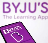 Byjus women employee went into tears