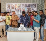 Shankar completes 30 years as director 