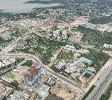 Windfall for Telangana as an acre fetches Rs 100 crore in Hyderabad