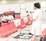 Pawan Kalyan held meeting with Gulf representatives 