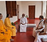 Rajinikanth did dhyan in Yogananda Ashram