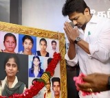 Tamil Nadu ministers begin day long hunger strike demanding abolition of NEET