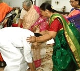 CM KCR wishes his sisters on Raksha Bandhan day