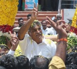 vasantha nageswara rao praises MP Kesineni Nani
