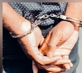Gang which is trapped youth by facebook arrested
