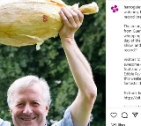 UK gardener grows massive 9 kg onion wows people