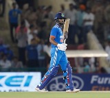 Team India lost 4 wickets in short span
